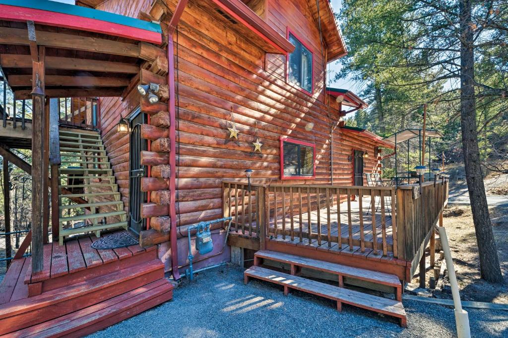 Ruidoso Antler Mountain Lodge - Game Room Hot Tub - image 7