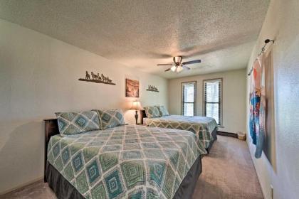 Townhome in Ruidoso with Foosball and Pool Table - image 15