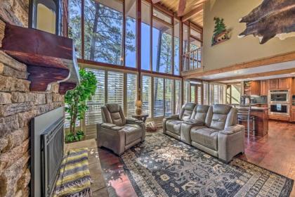 Grand Ruidoso Hideaway with Game Room and Hot Tub - image 14