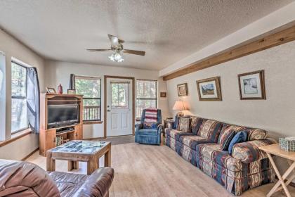 Spacious Ruidoso Cabin - Ski Hike and Fish! - image 11