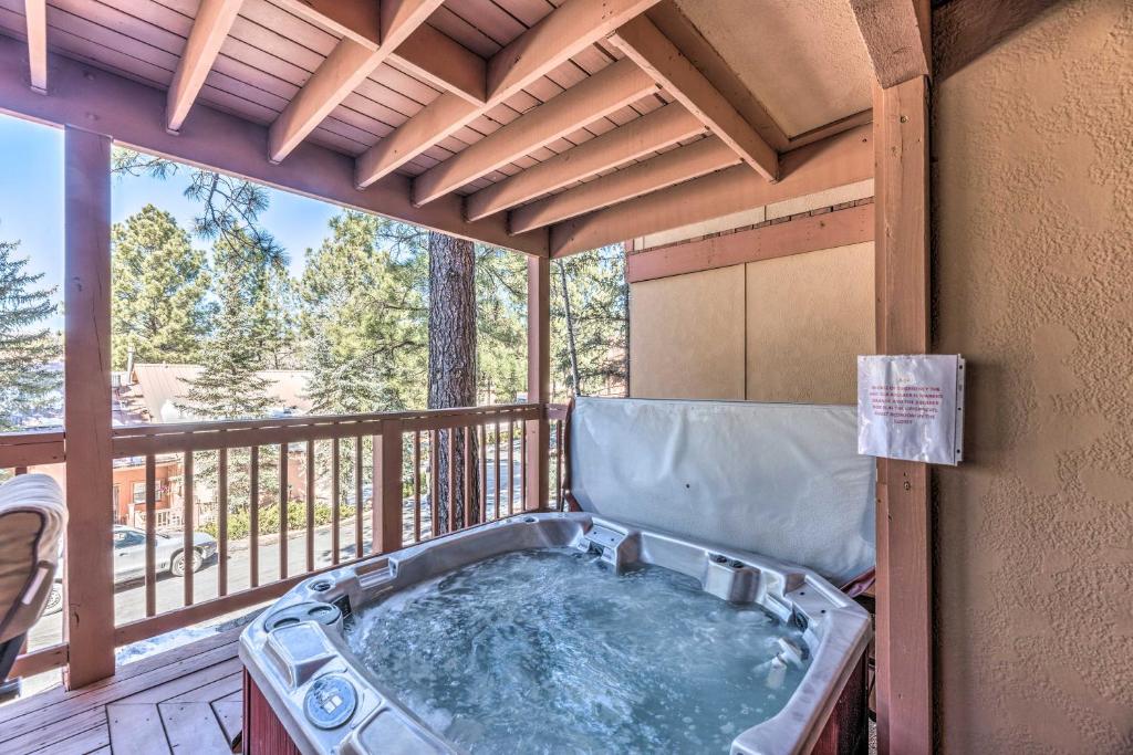 Rustic Ruidoso Retreat with Hot Tub and Mtn Views - image 2