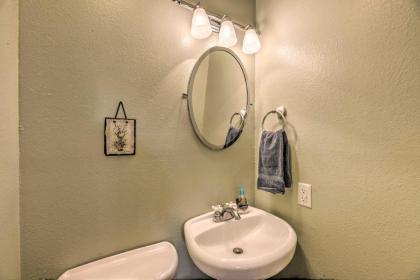 Stunning Condo - 4 Mi to Ruidoso Winter Park! - image 12