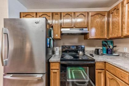 Pinon Park B11 2 BR Mountain Views Deck WiFi Sleeps 4 - image 9