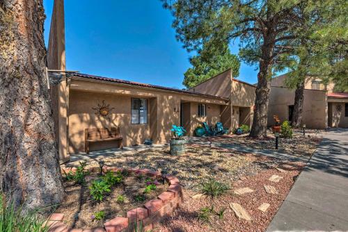 Casa Flores Escape with Sunroom and Golf Course - main image