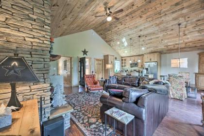 Sic em Bears Mtn Cabin with Hot Tub and Deck! - image 7