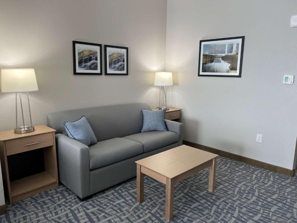 Best Western Plus Rumford Falls - image 4