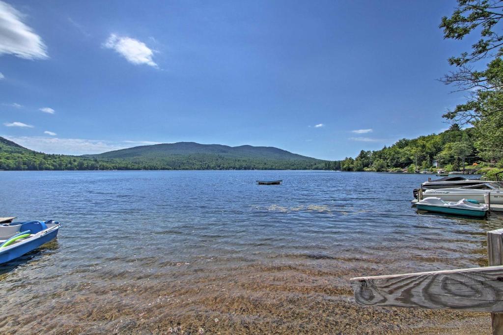 Lake Stinson Cottage with Sunroom and Shared Dock! - image 6