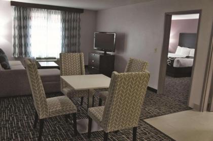 La Quinta by Wyndham Russellville - image 3