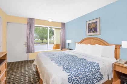 Days Inn by Wyndham Ruther Glen Kings Dominion Area - image 10