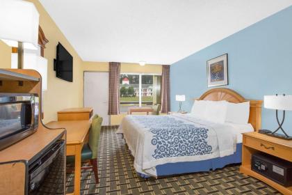 Days Inn by Wyndham Ruther Glen Kings Dominion Area - image 8