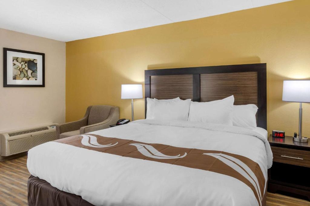 Quality Inn & Suites - image 3