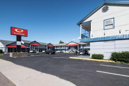 Econo Lodge Rutland City near Hwy 7 - image 14