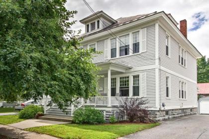 Spacious Rutland Townhome with Fire Pit- Walk to Town - image 3