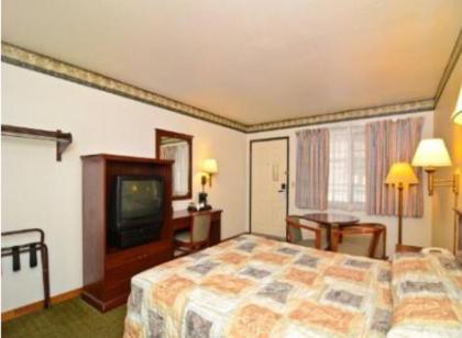 Americas Best Value Inn Old Sacramento - image 19