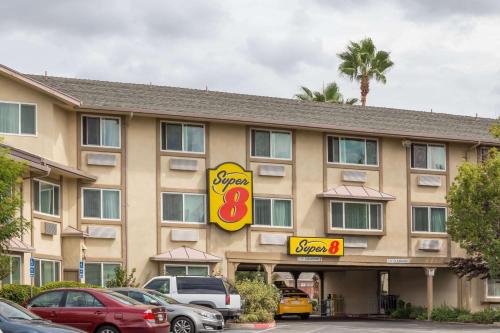 Super 8 by Wyndham Sacramento - main image