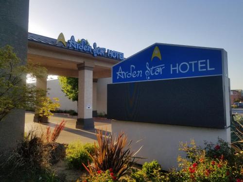 Arden Star Hotel - main image