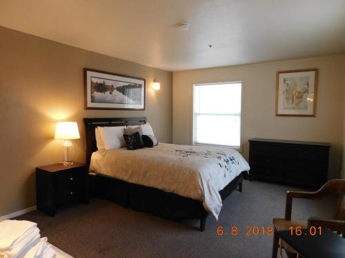 Freeport Wine Country Inn - image 2