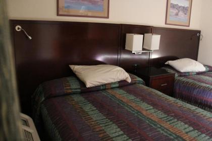 Economy Inn Safford - image 9