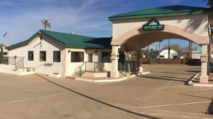 Safford Inn & Suites - image 11