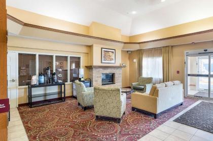 Comfort Suites Saginaw - image 9