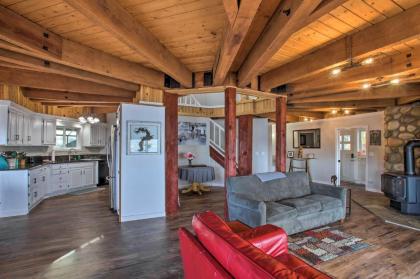 Lakefront Home with Dock and Hot Tub Near Schweitzer! - image 14