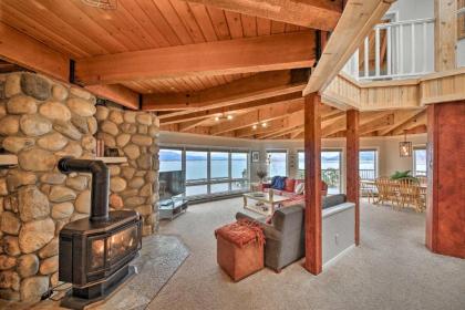 Lakefront Home with Dock and Hot Tub Near Schweitzer! - image 6