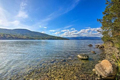 Lake Pend Oreille Home with Dock and Paddle Boards - image 10