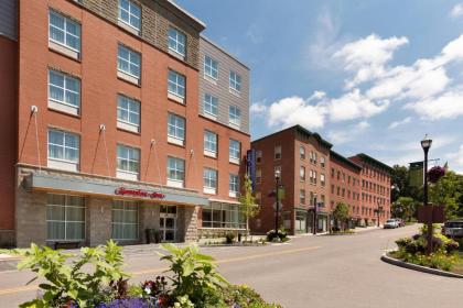 Hampton Inn St. Albans Vt - image 4