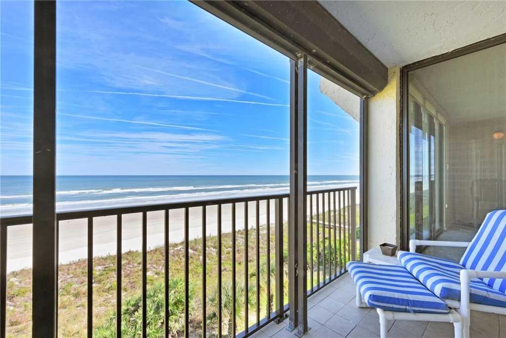 Sand Dollar I 504 3 Bedrooms Sleeps 6 Pool Ocean Front - image 3