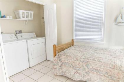 Bluefish 16 House Ocean View 4 Bedrooms Pool Pool WiFi Sleeps 8 - image 4