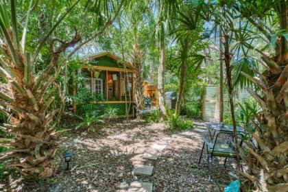 Tin Shed Revival Cabin - image 2