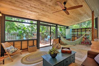 Tropical St Augustine Studio Near Town and Beach! - image 1