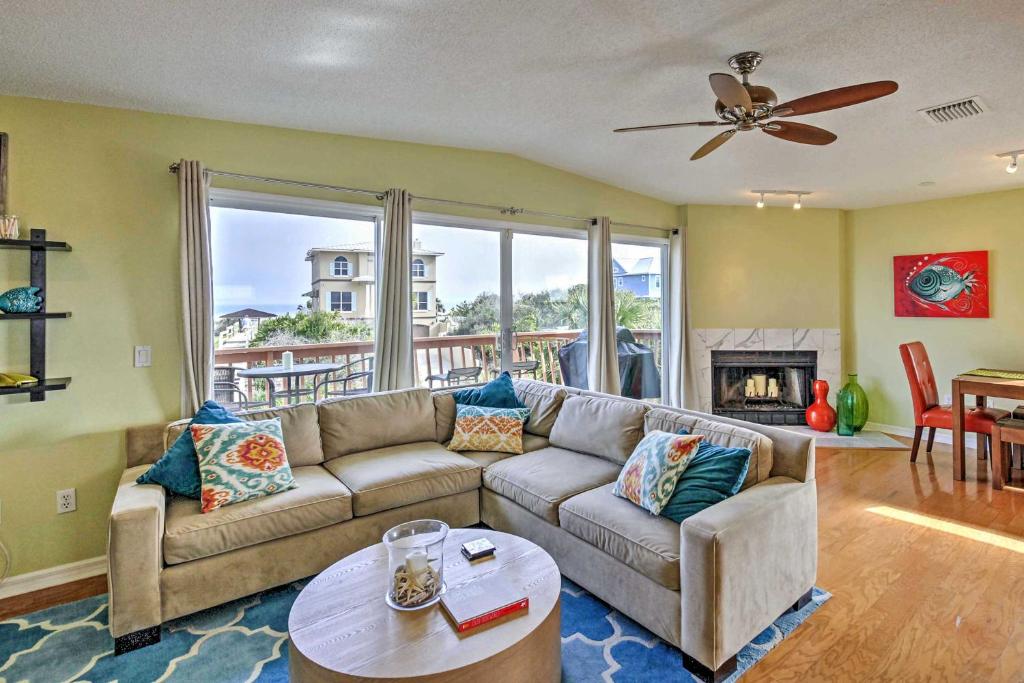 Bright St Augustine Home - Walk to Crescent Beach - main image