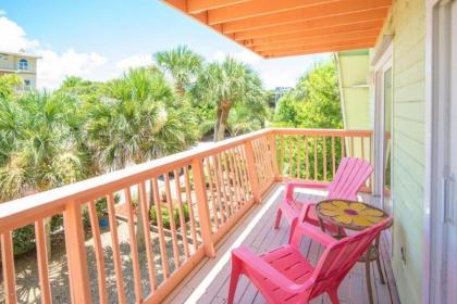 Bright St Augustine Home - Walk to Crescent Beach - image 2