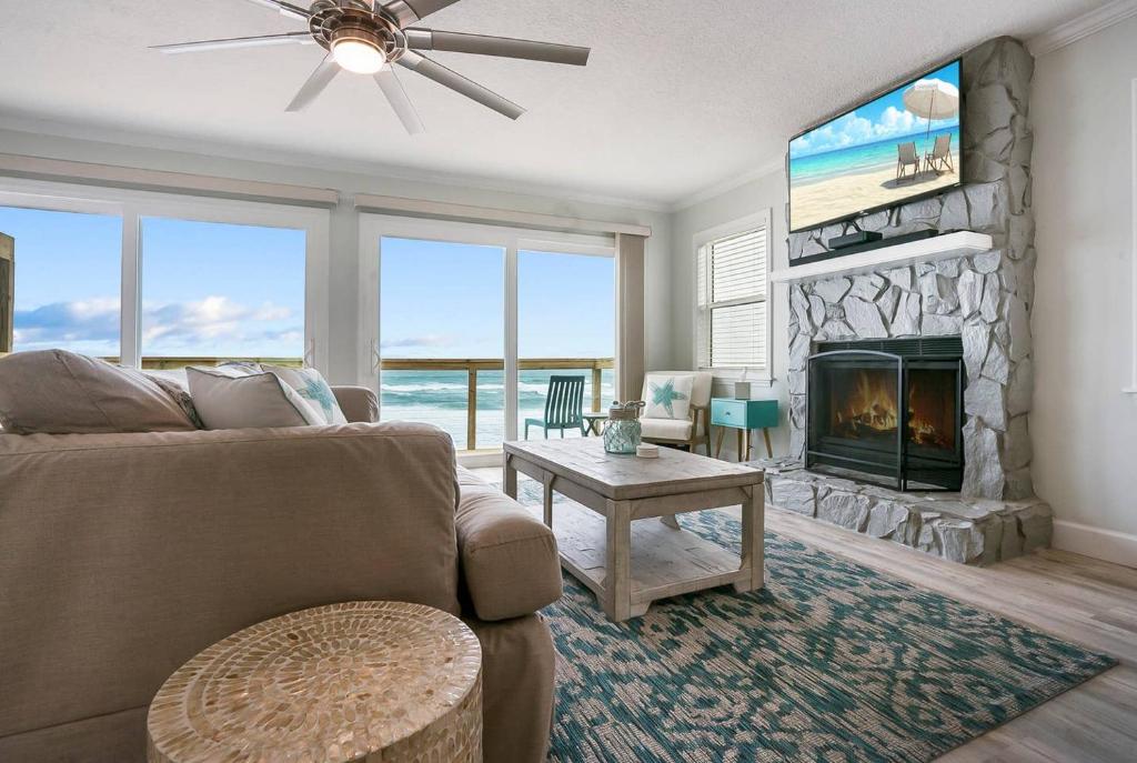 Spectacular Oceanfront! Blissful Balconies + BBQ - main image