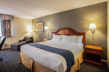 Quality Inn and Suites St Charles -West Chicago - image 18