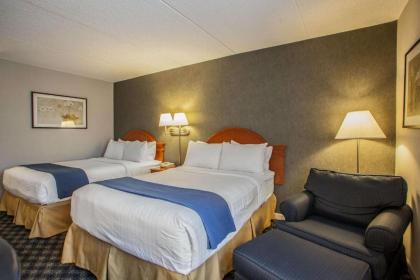 Quality Inn and Suites St Charles -West Chicago - image 4