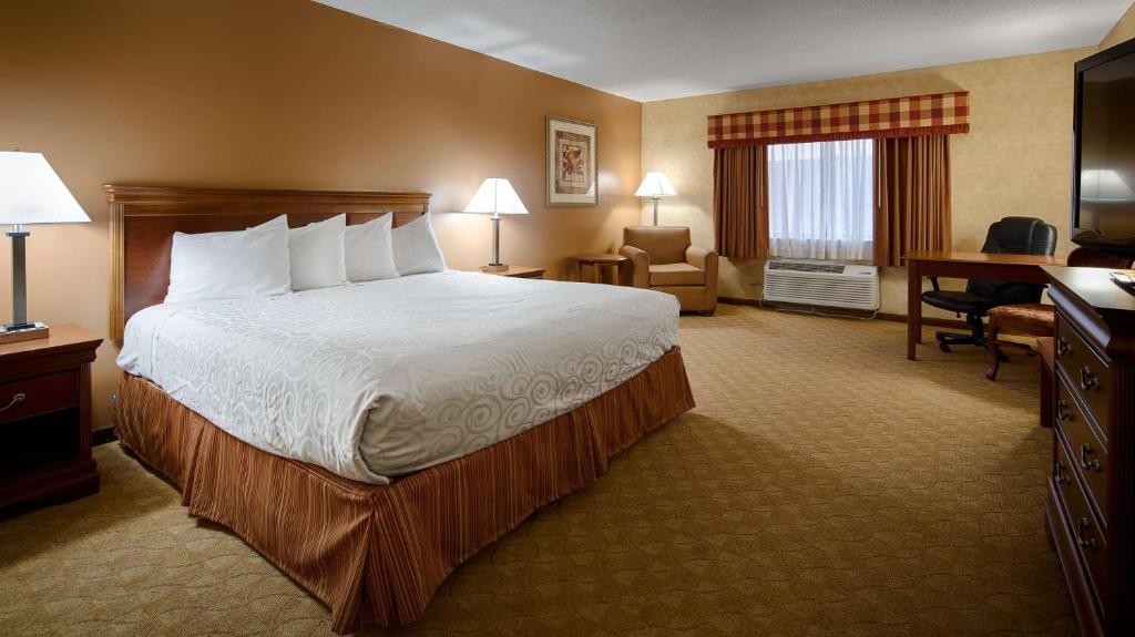 Best Western Inn of St. Charles - image 7