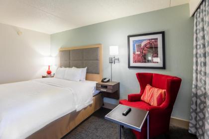 Hampton Inn St. Louis-St. Charles - image 12