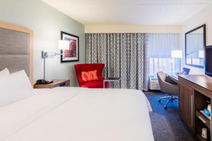 Hampton Inn St. Louis-St. Charles - image 13