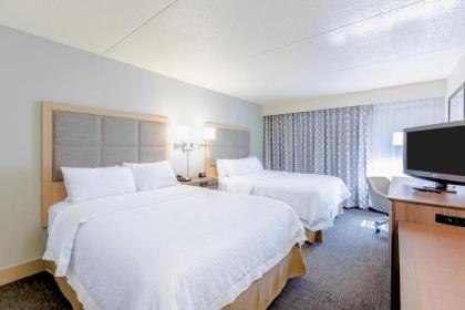 Hampton Inn St. Louis-St. Charles - image 18