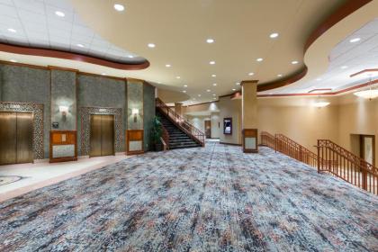 Embassy Suites St. Louis-St. Charles - image 19