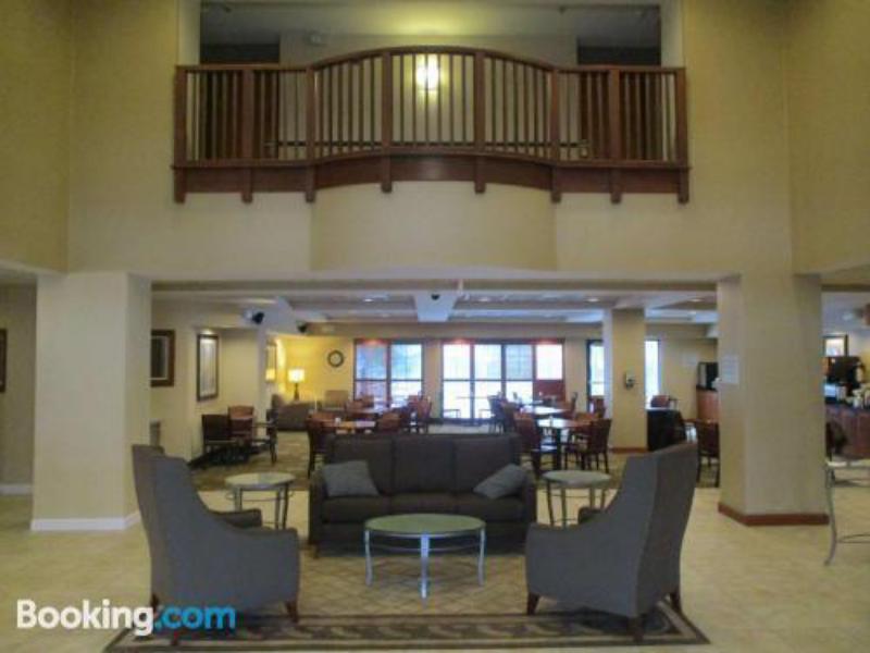 Best Western Plus St. Louis West - Chesterfield - image 2