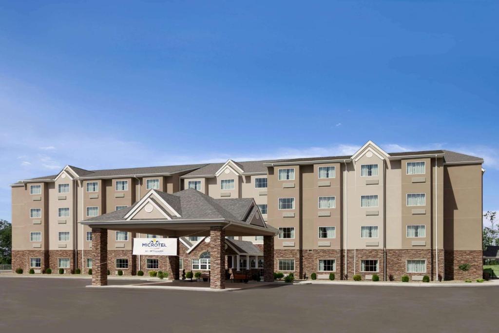 Microtel Inn & Suites - St Clairsville - main image