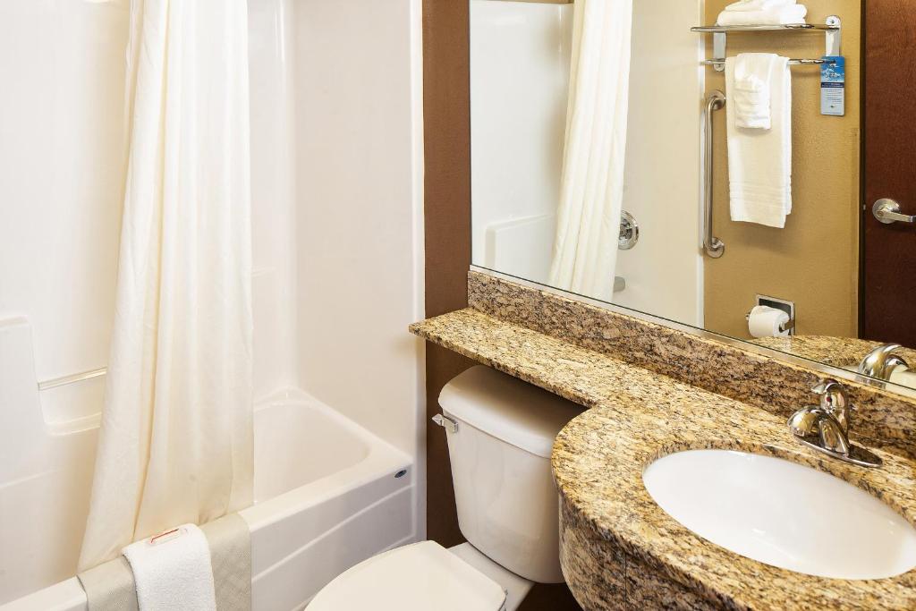 Microtel Inn & Suites - St Clairsville - image 3