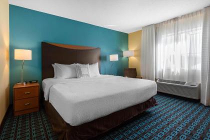 Fairfield Inn & Suites St. Cloud - image 13