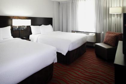 Courtyard by Marriott St. Cloud - image 11