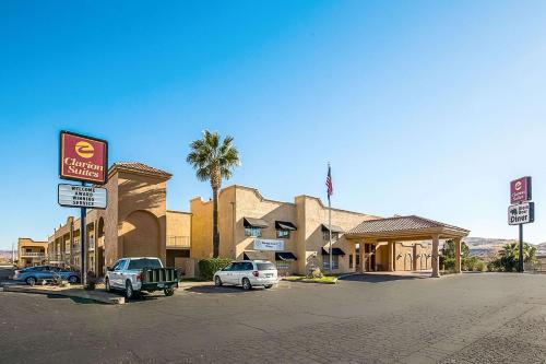 Clarion Suites St George - Convention Center Area - image 2