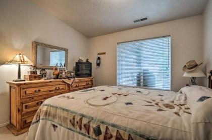 St George Townhome with Patio - Near Natl Parks - image 4