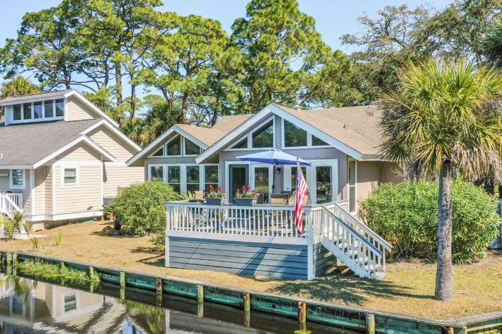 Lazy Daze on Fripp Island - main image